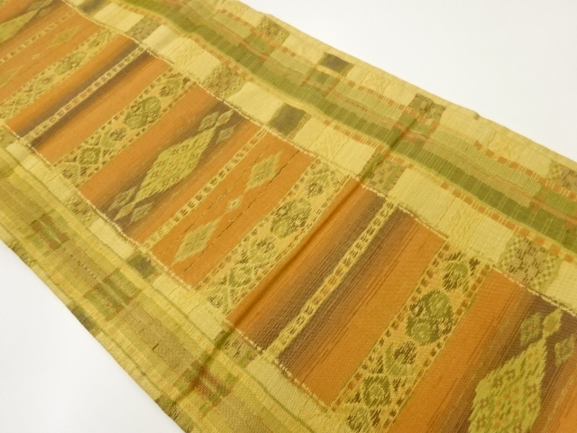 変わり横段に幾何学模様織出し袋帯